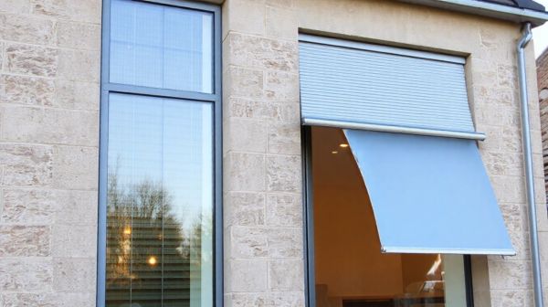 Guide complet sur l'installation et la motorisation des volets roulants à Caen
